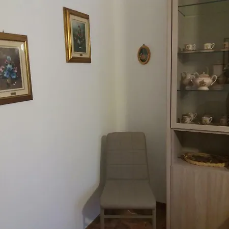 Luisa Lunigiana In Cinque Terre Ceparana